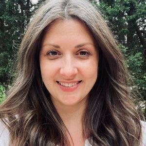 Meet your Posher, Mara